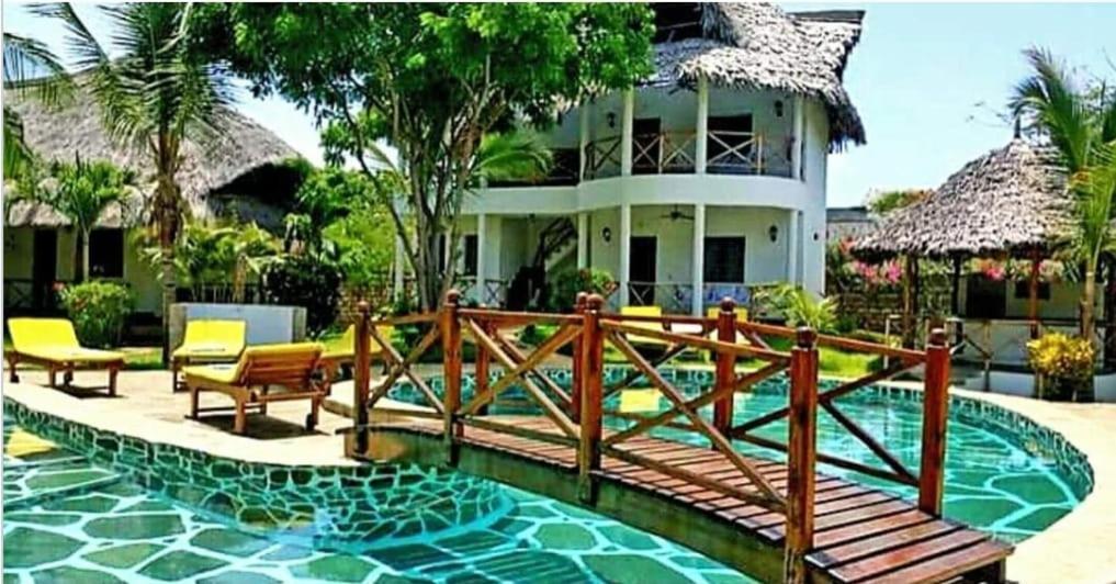 Marine Holiday House ماليندي المظهر الخارجي الصورة